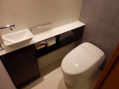 洗練された上質なトイレ空間に 洗練された上質なトイレ空間に